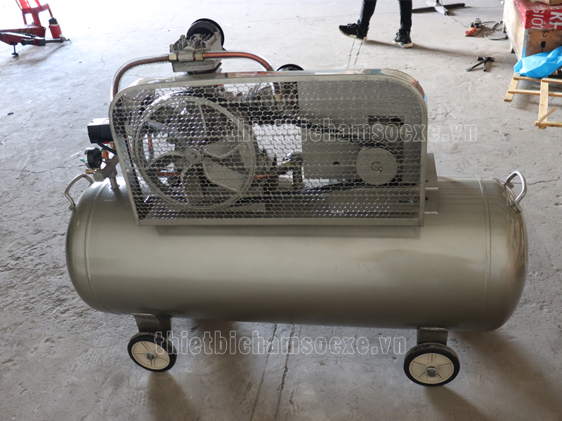 máy nén khí omega 4HP - 200L